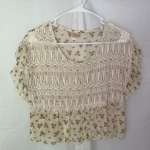 Daytrip crop shirt